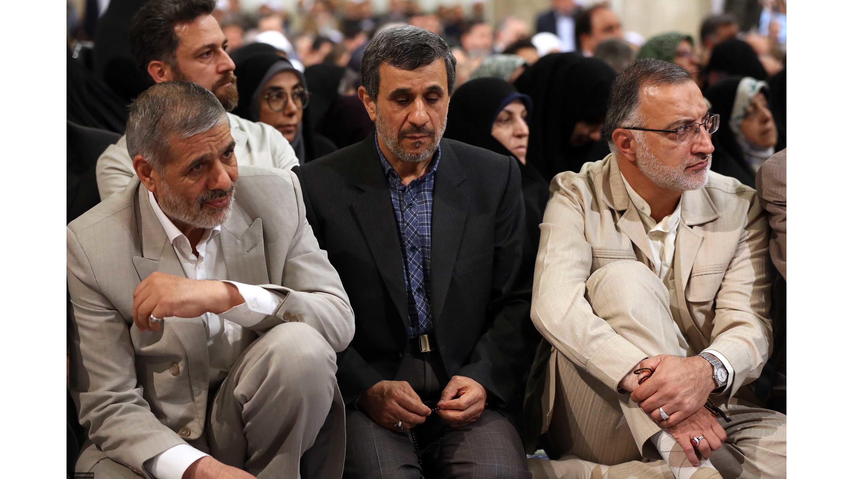 چه کسی احمدی‌نژاد را به مراسم افطاری دعوت کرد؟