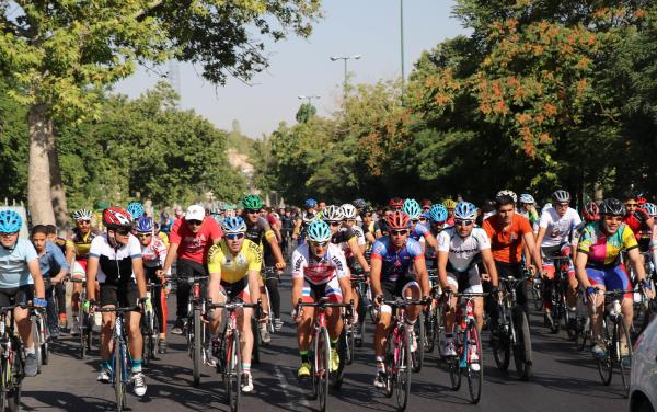 همایش بزرگ دوچرخه‌سواری بزرگداشت شهید یاری در تبریز برگزار شد