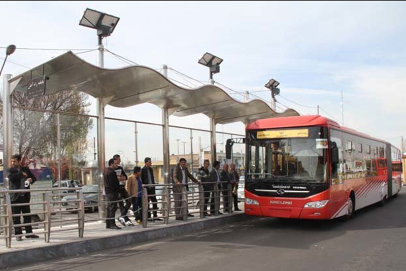 پیشنهاد خرید اتوبوس از ایران خودرو/ اتوبوس‌های تبریز فرسوده است