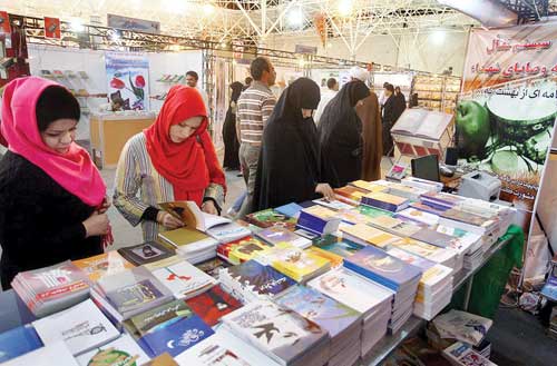آمار بازدید از نمایشگاه بین المللی کتاب تبریز از یک میلیون نفر گذشت