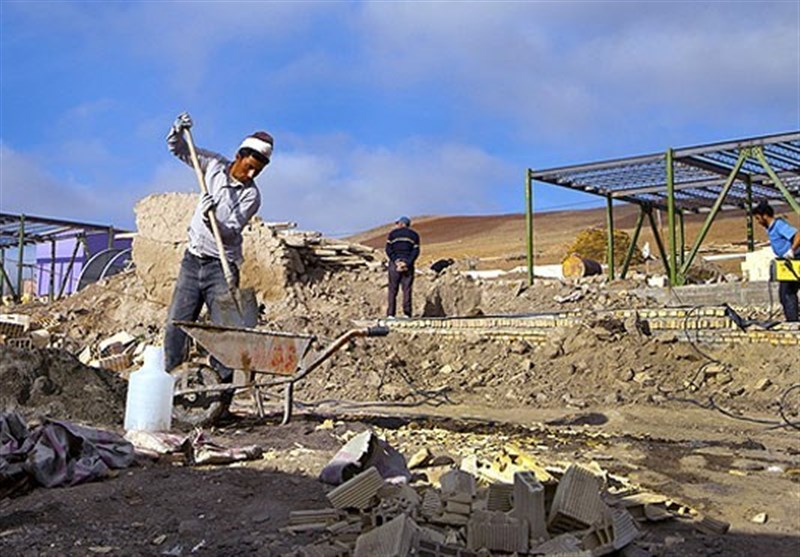 بازاریان تبریز ۱۰ واحد مسکونی در مناطق زلزله‌زده می‌سازند