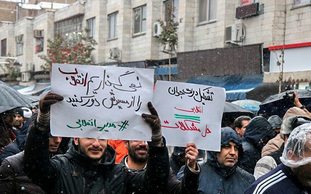 تجمع مردم تبریز در حمایت از امنیت کشور/ معترضیم اما نه با آشوب و اغتشاش