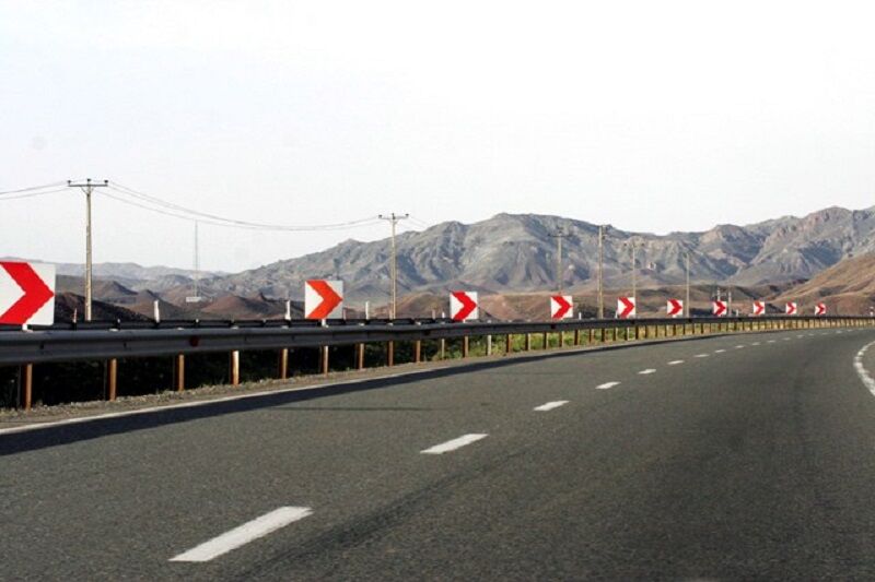 نصب ۴۹ هزار و ۹۵۴ متر حفاظ در جاده‌های آذربایجان‌شرقی