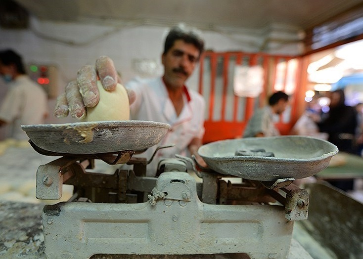 افزایش قیمت نان در تبریز/ آب سرد مسئولان روی شهروندان بی‌خبر از گرانی!
