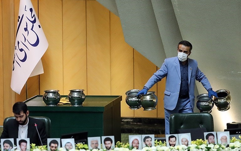 رأی قاطع مجلس به نظارت محمدحسین فرهنگی/ یار دیرین لاریجانی شکست خورد