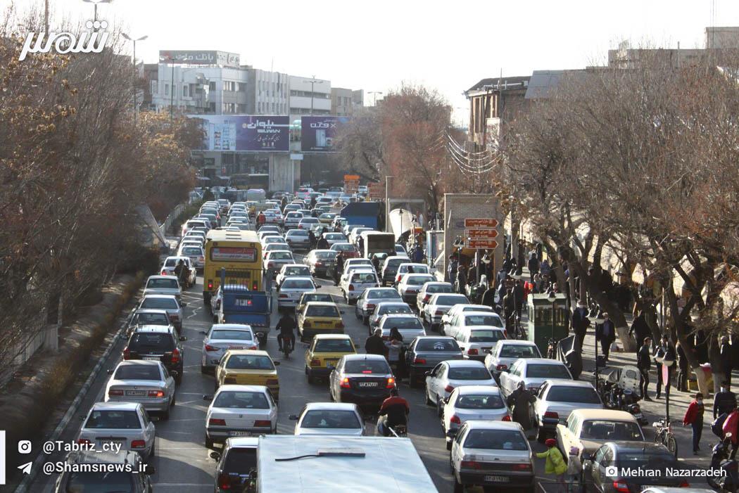 عصبانیت شهروندان از ترافیک تبریز/ ثانیه‌هایی که از دست می‌دهیم
