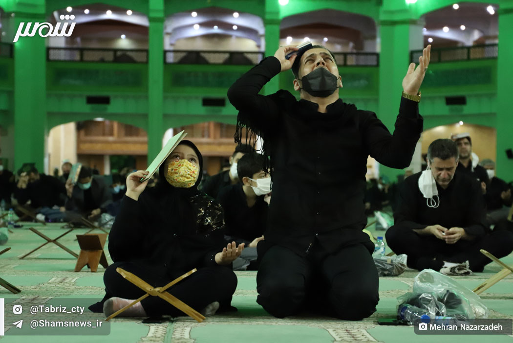مراسم احیای شب بیست و یکم رمضان در تبریز