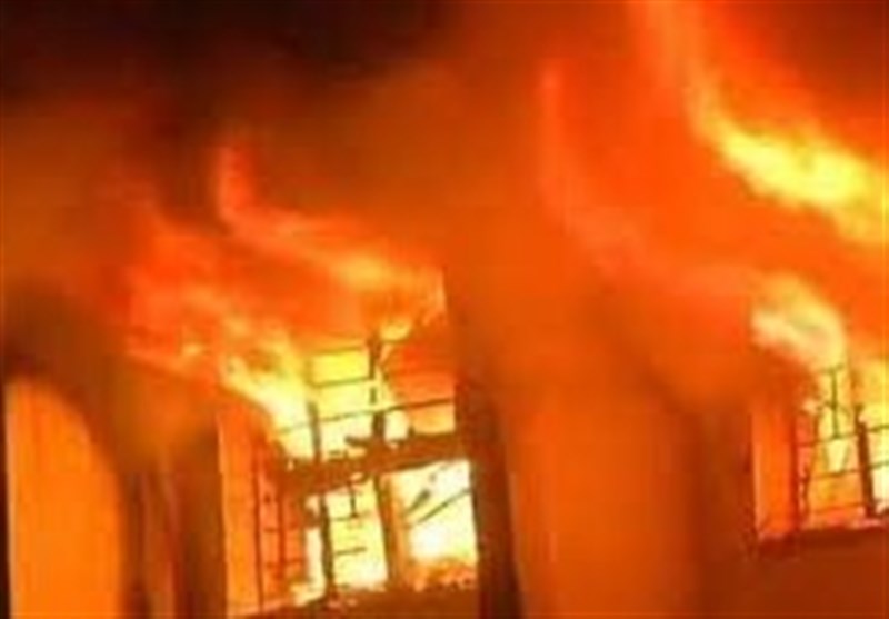 آتش‌سوزی در شهرک صنعتی شهید سلیمی ممقان/ ‌۱۵ نفر مصدوم و دچار گازگرفتگی شدند