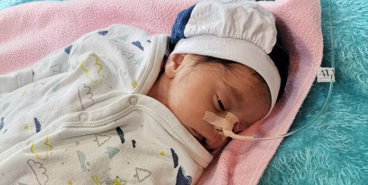 پذیرش نوزاد یک ماهه رها شده در شیرخوارگاه احسان