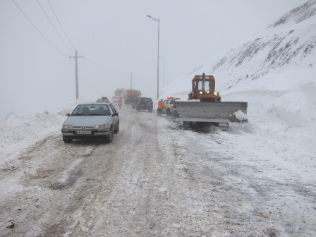 راه ارتباطی ۱۷۰ روستای استان بسته شد/ بارش برف تا پایان فردا (دوشنبه) ادامه خواهد داشت