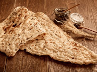 تصمیم غیرکارشناسی ۸۵ نانوا را بی‌مشتری کرد/ جنجال بر سر قیمت آرد نوع سوم در تبریز