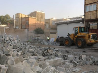 تخریب چهار مورد ساخت و ساز غیرمجاز در حوزه شهرداری منطقه ۴