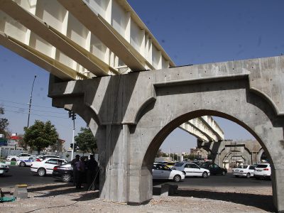 نصب تیر سوم عرشه دهانه میانی پروژه پل روگذر ارتش