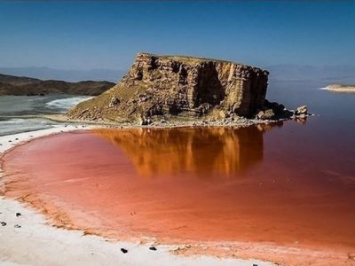 با خشکیِ دریاچه ارومیه، ۷ برابر مساحت تهران تبدیل به بیابان و شوره زار می‌شود