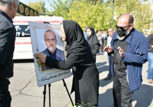 سخنان تکان‌دهنده همسر مرحوم یوسفی نژاد در مراسم تشییع