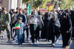 «نه» به آمریکا ۴۴ ساله شد/ اهتزار پرچم مبارزه با استکبار توسط دهه هشتادی‌ها در آذربایجان