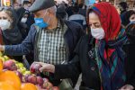 وفور میوه شب یلدا در بازار تبریز/ کاهش قدرت خرید میوه در بین مردم
