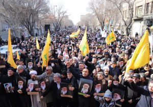 راهپیمایی مردم تبریز در اعتراض به توهین نشریه فرانسوی