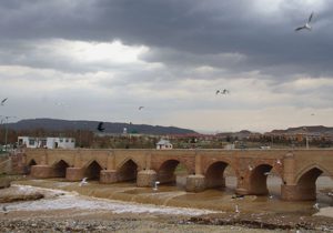 جریان رودخانه آجی‌چای تبریز ۷۰ درصد کاهش یافت